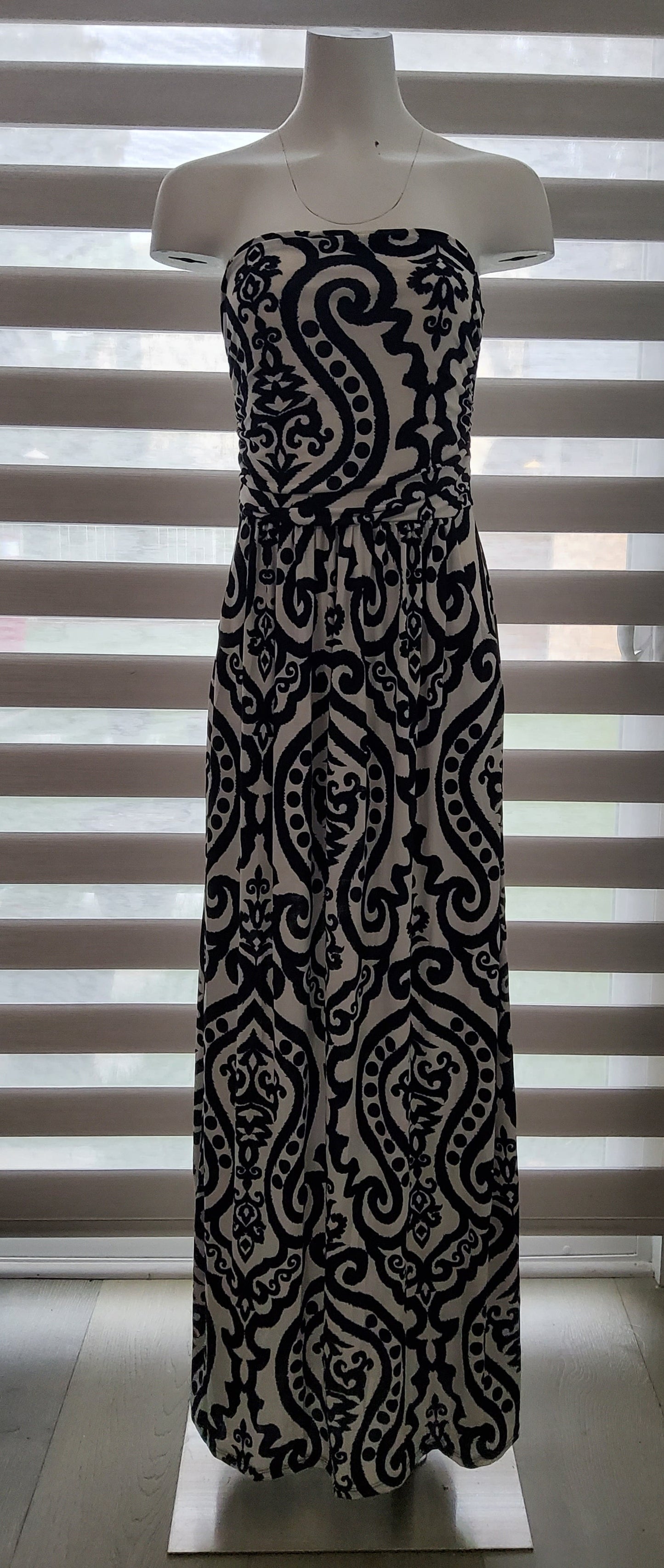 Ava A Strapless Maxi Dress